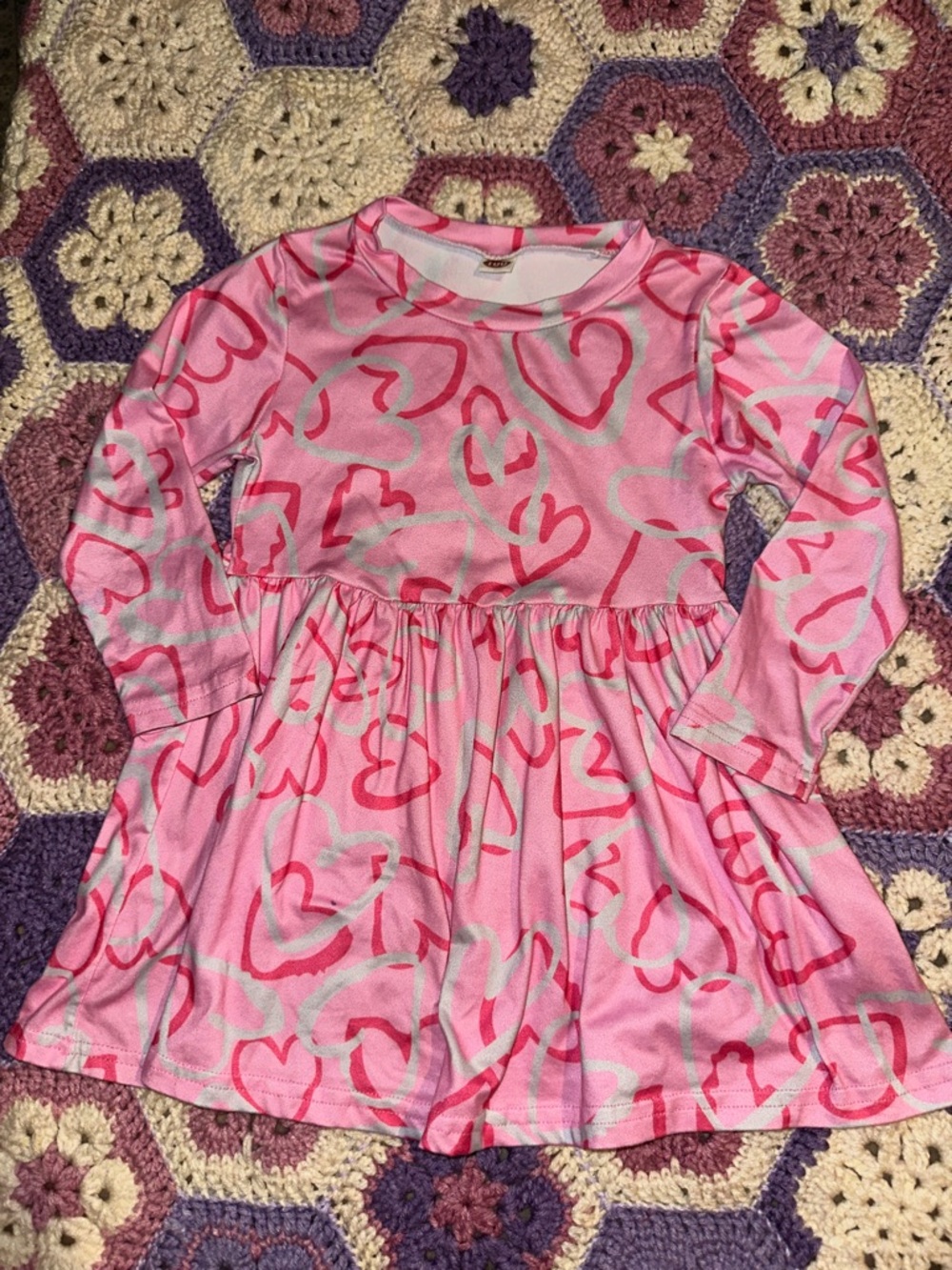 SHEIN Pink Heart Print Long Sleeve Kids Dress
